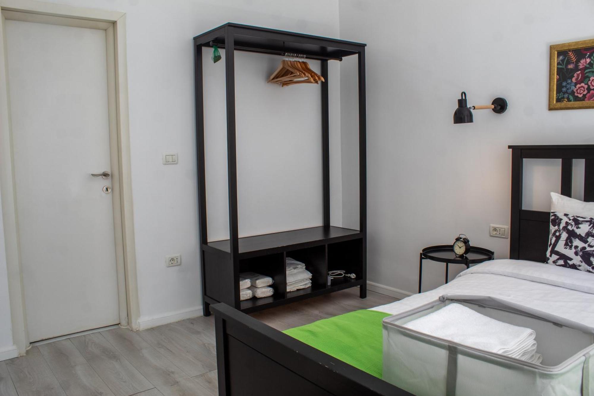Domus Old Town Retreat Cozy & Central Bukarest Eksteriør billede
